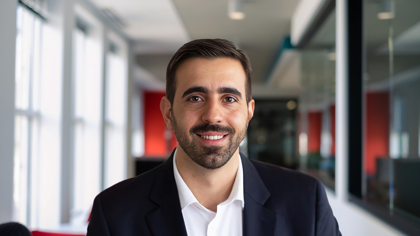 Headshot of Svetozar Karageorgiev