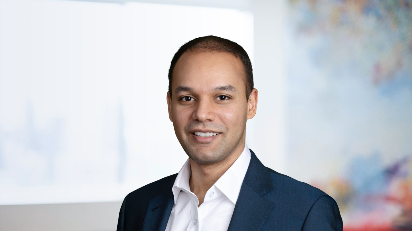 Headshot of Nitesh Prakash