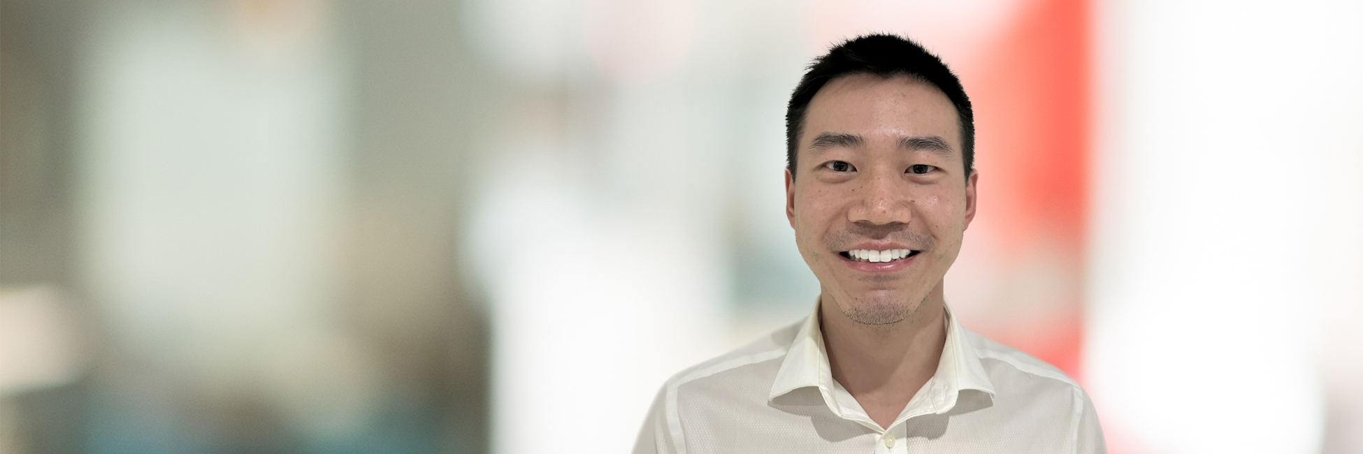 Headshot of Roberto Luo