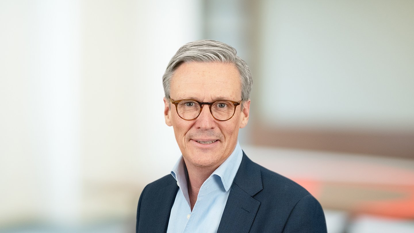 Headshot of Christian von Dewitz