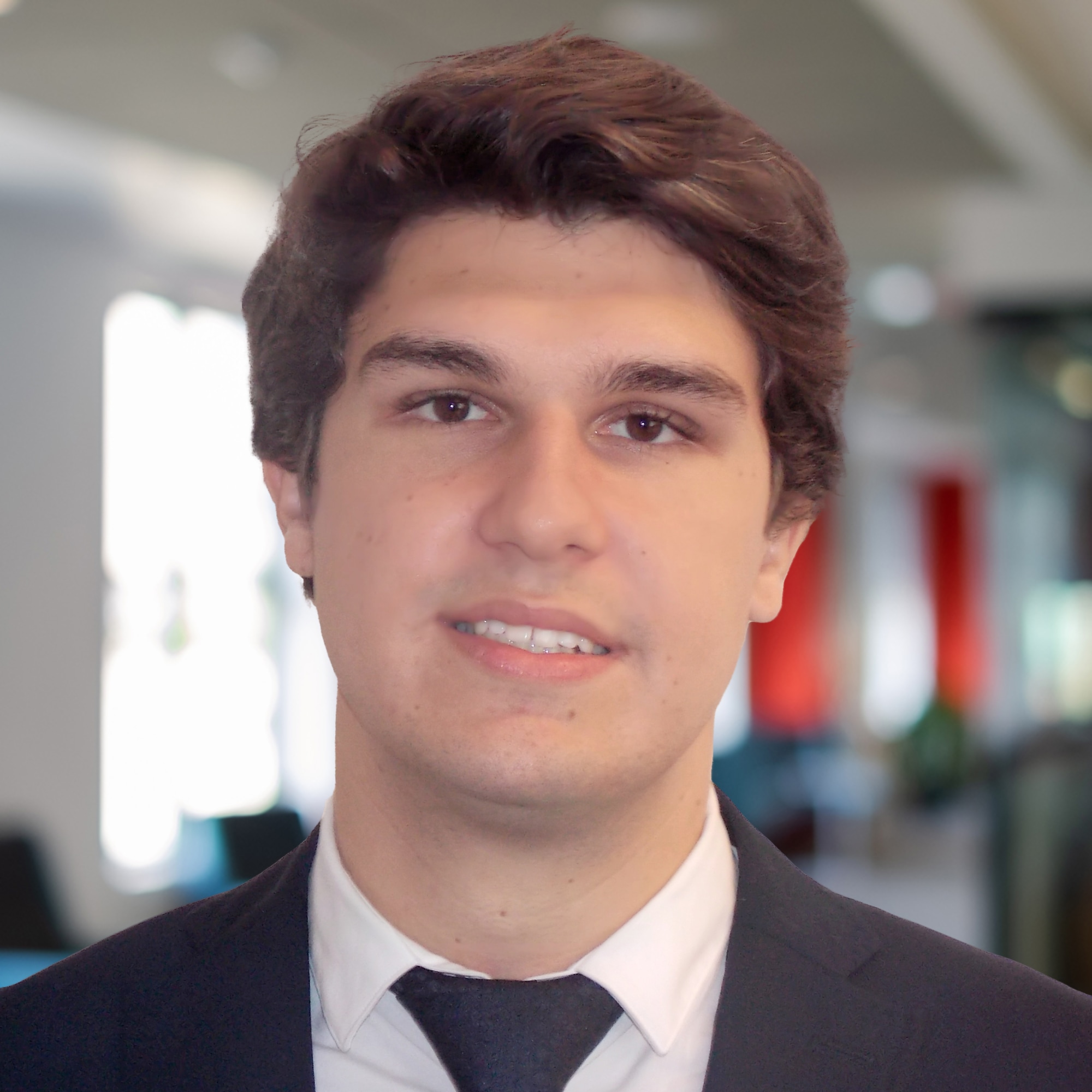 Headshot of Tiago Dias