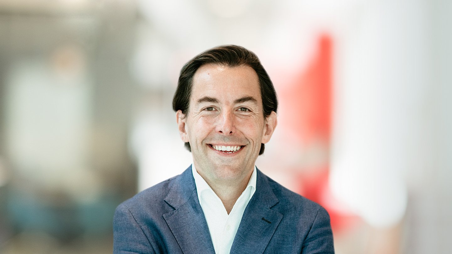 Headshot of François Faelli