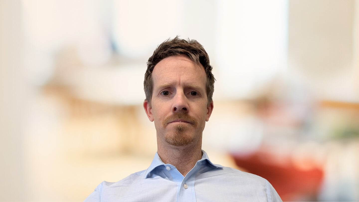 Headshot of Mark Brinda