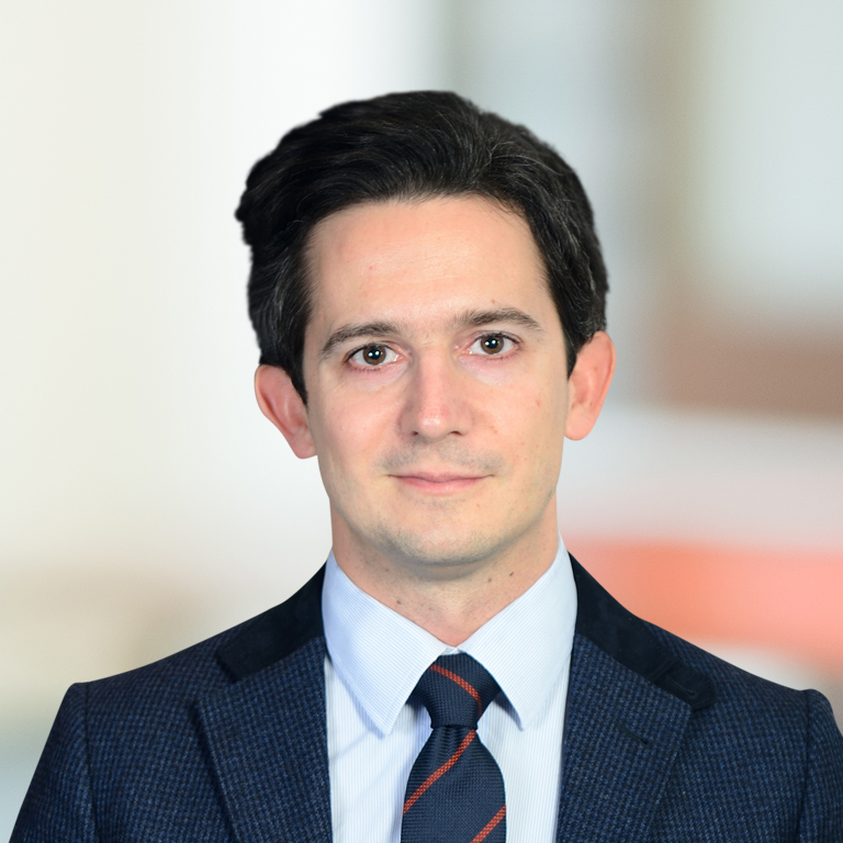 Headshot of Julien Bet