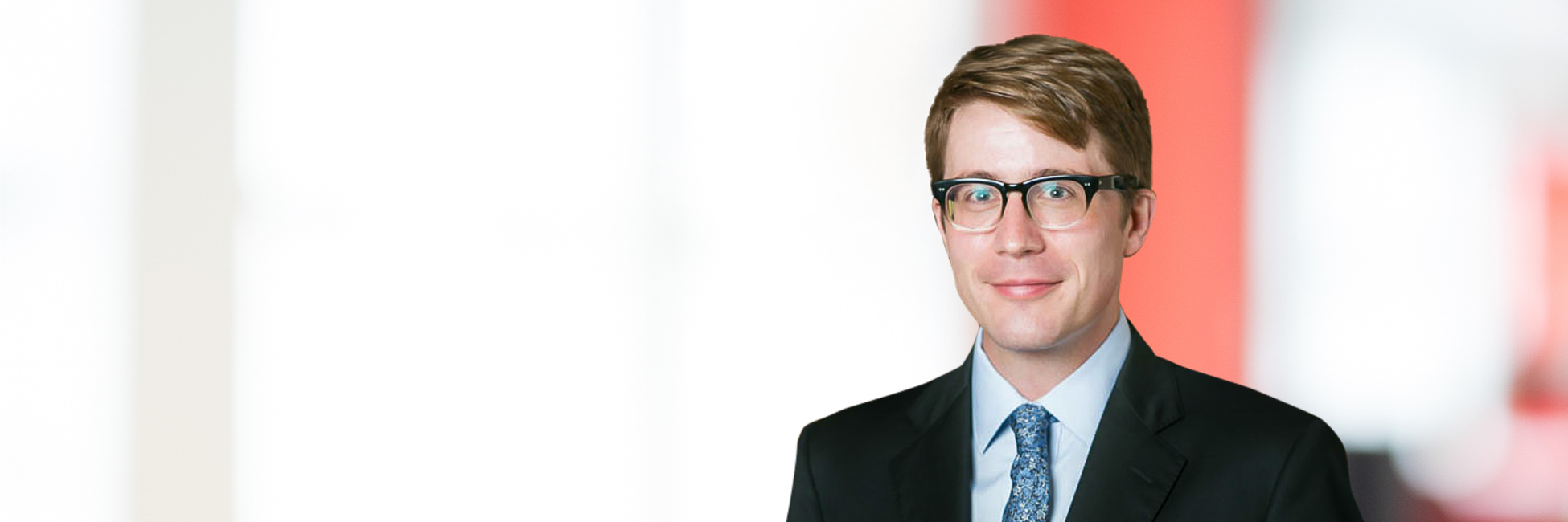 Headshot of Andrew Edwards