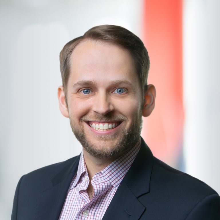 Headshot of Stuart Campbell