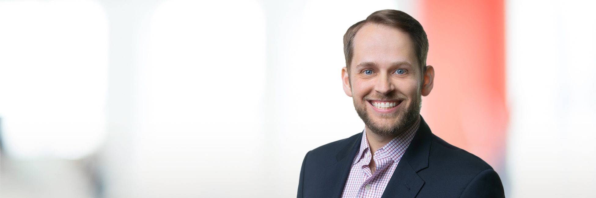 Headshot of Stuart Campbell