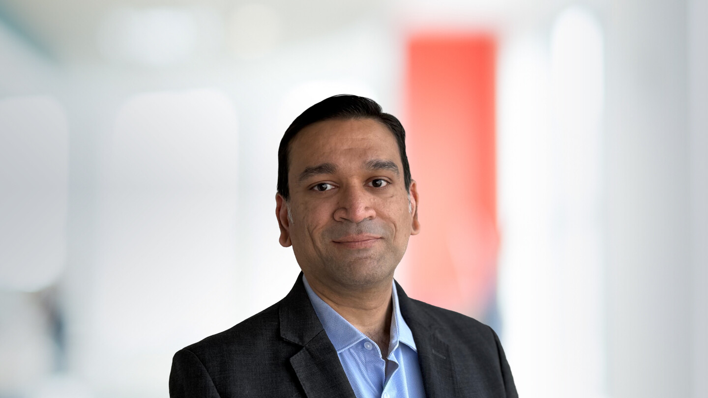 Headshot of Gaurav Sharma