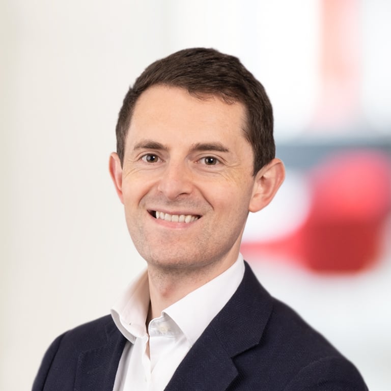 Headshot of Matthew Neve