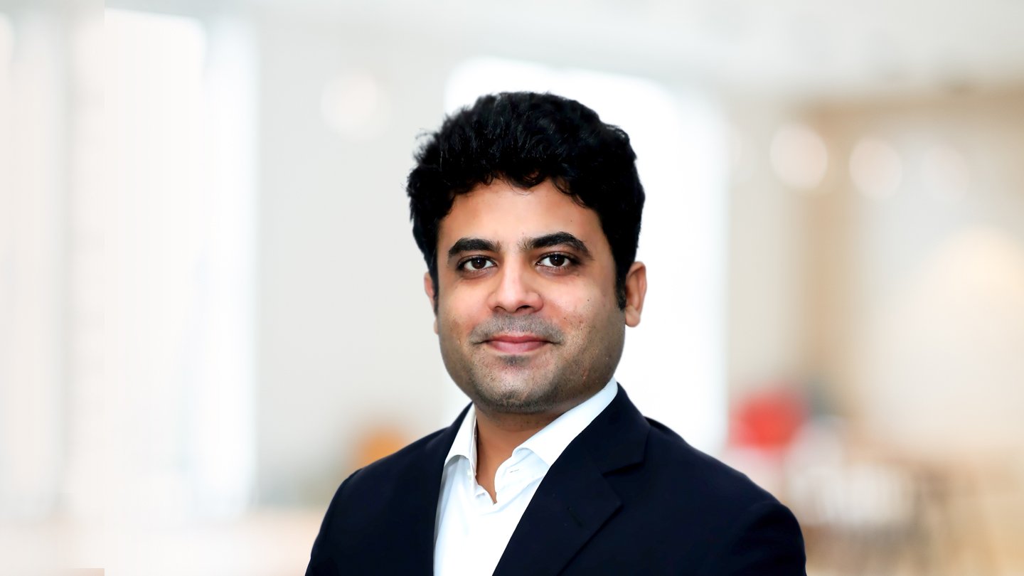 Headshot of Arjun Upmanyu