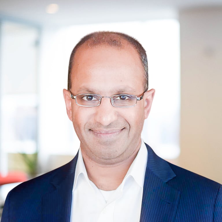 Headshot of Karthik Venkataraman