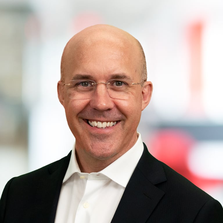 Headshot of Claus Helbing