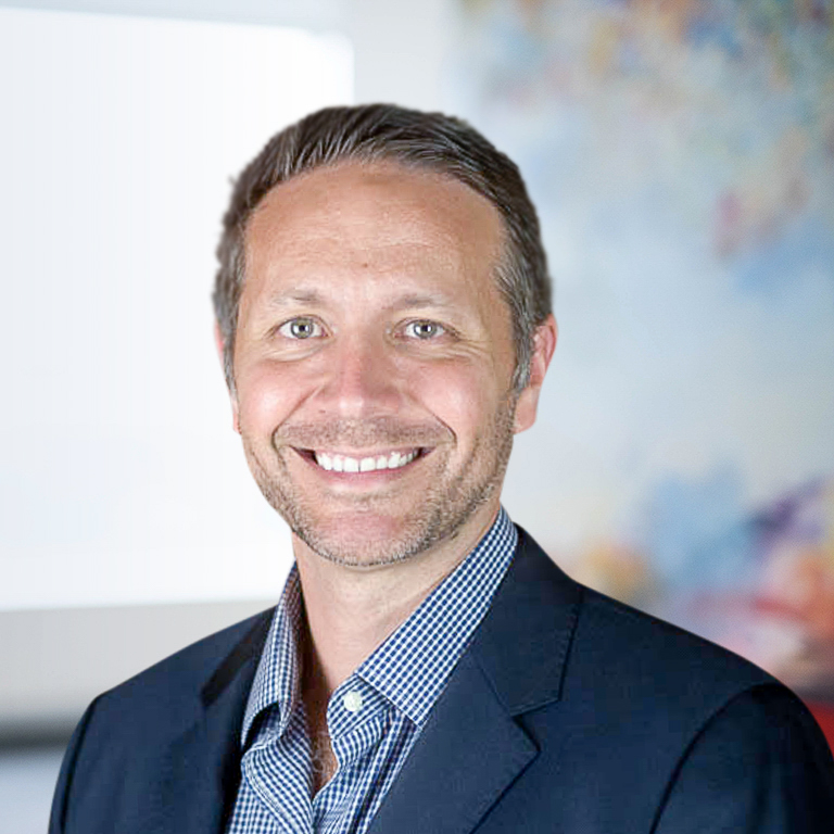 Headshot of Luis Otoya