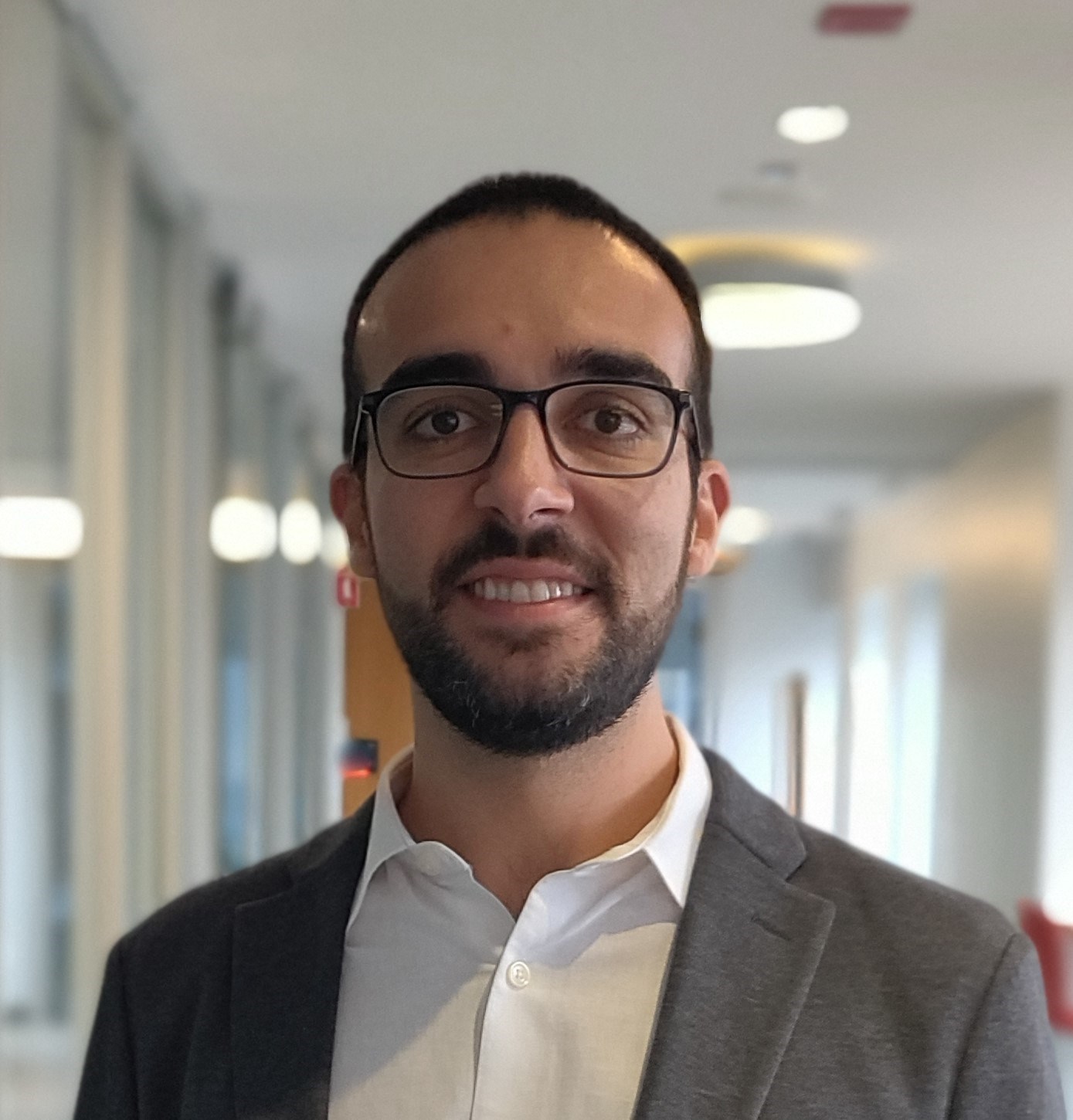 Headshot of Renato Araujo