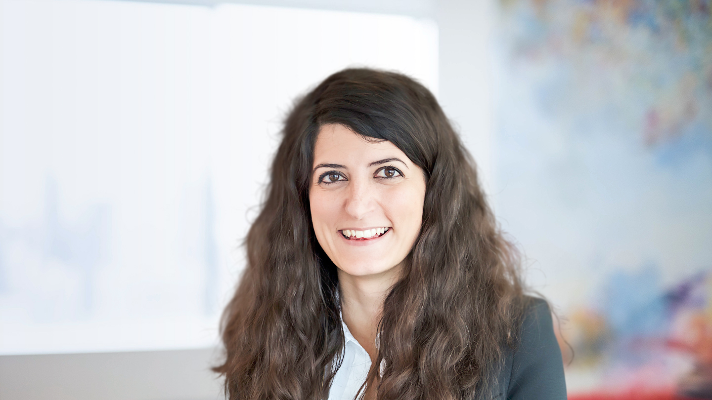 Headshot of Anne-Laure Malauzat