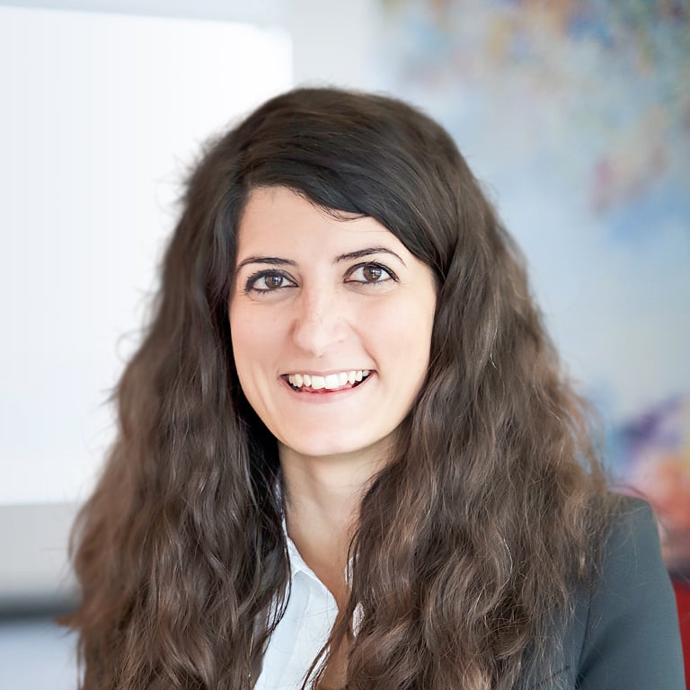 Headshot of Anne-Laure Malauzat