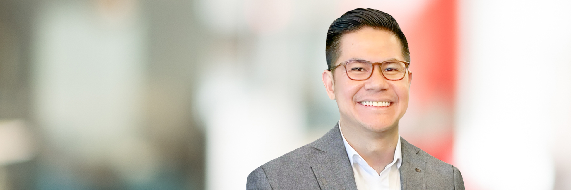 Headshot of Bennett Aquino