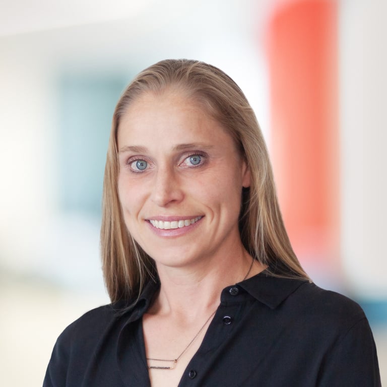 Headshot of Brenda Rainey