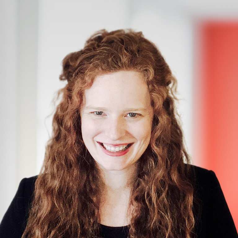 Headshot of Annie Medaglia