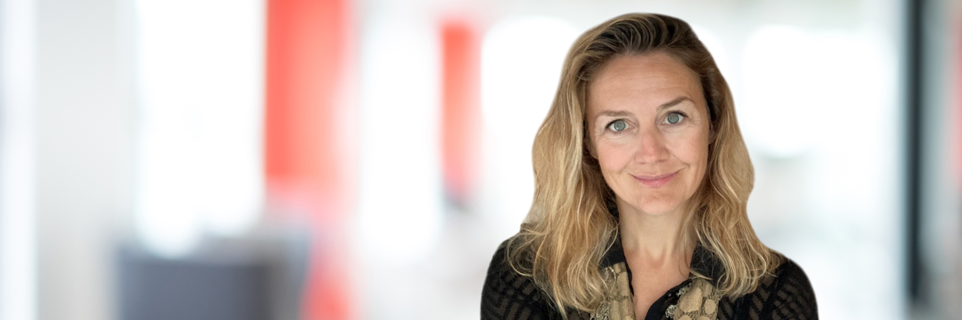 Headshot of Katherine Dixon