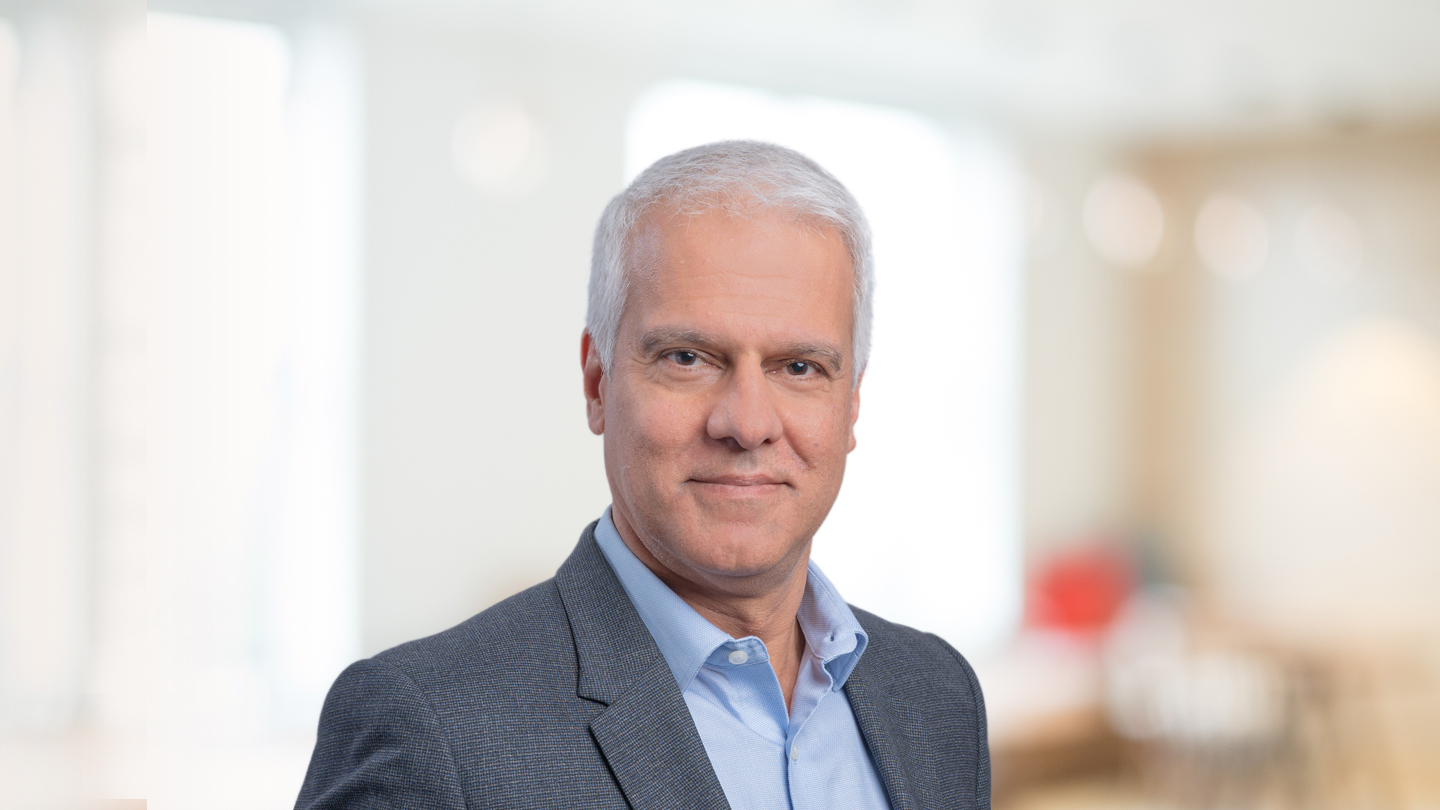 Headshot of Vinit Bhatia