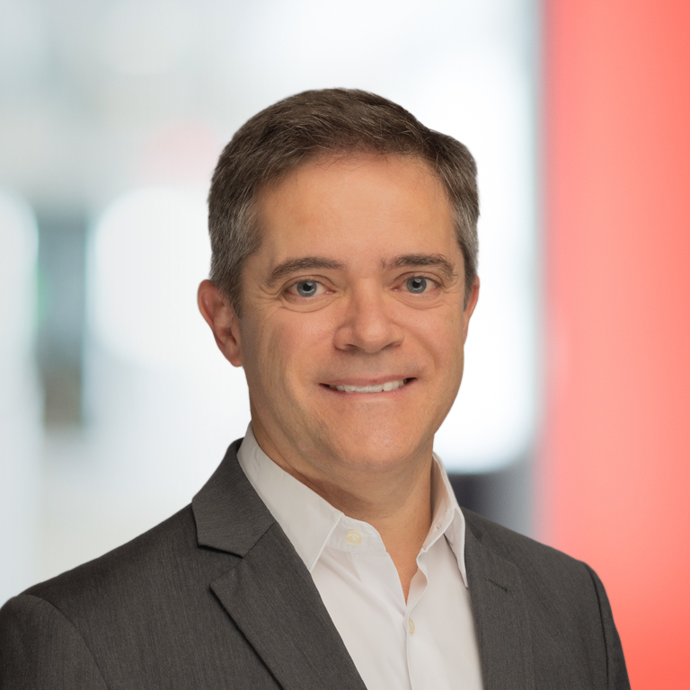 Headshot of Luis Diez