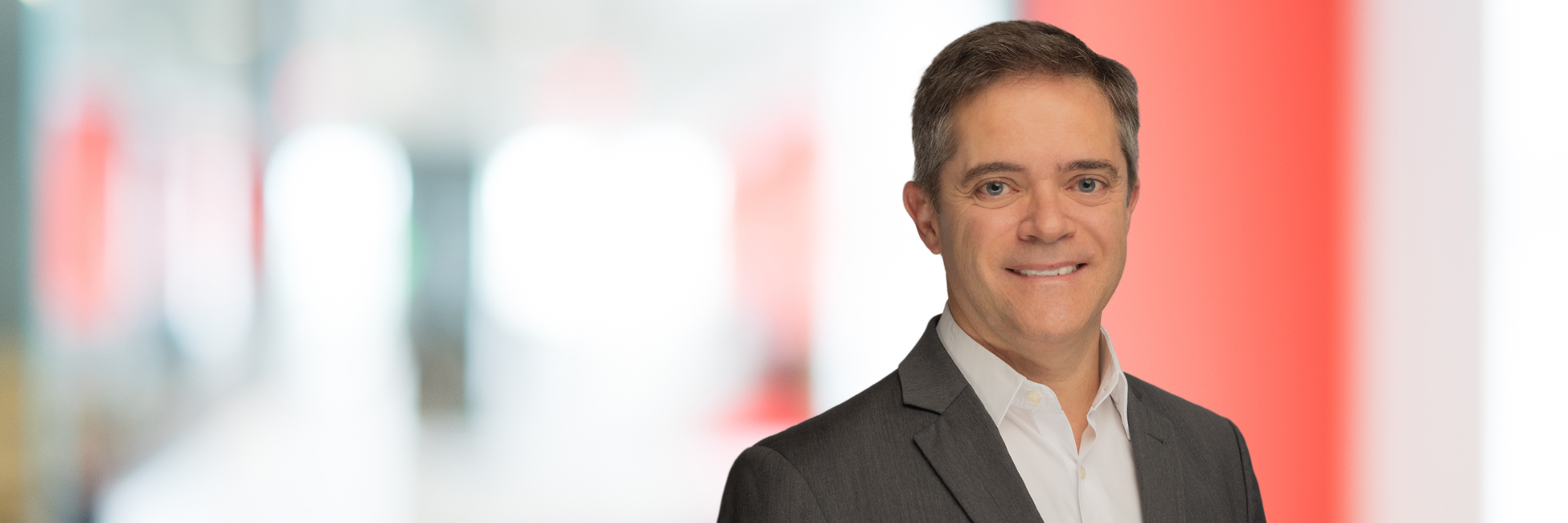 Headshot of Luis Diez