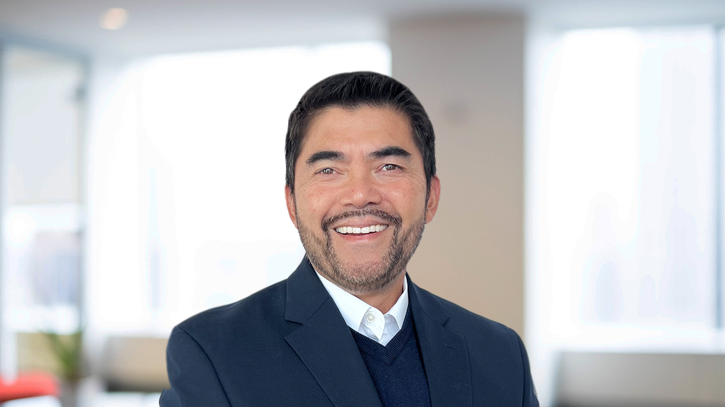 Headshot of Leonides De Ocampo