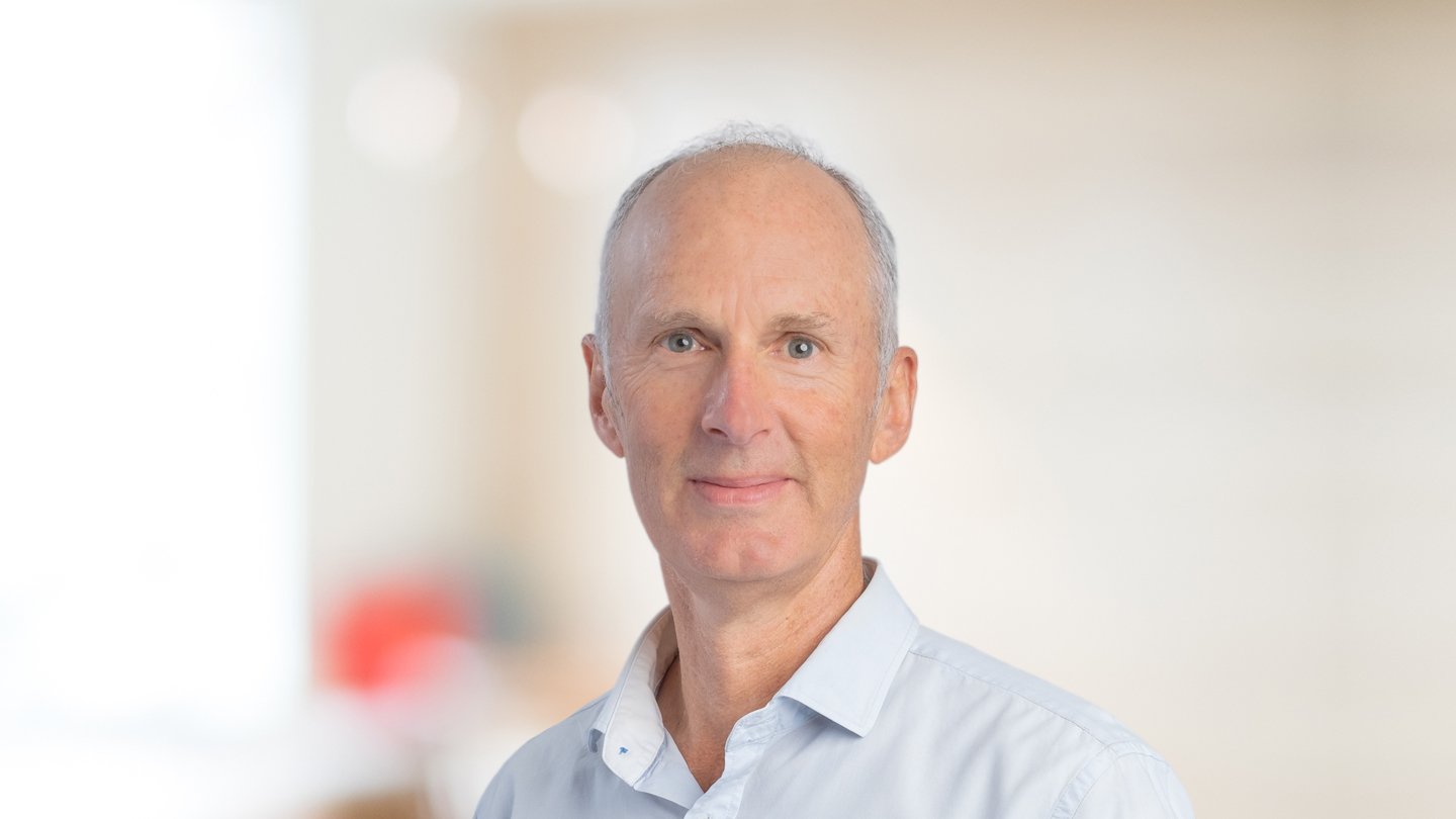 Headshot of Askin Morrison