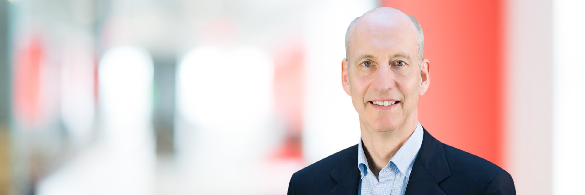 Headshot of Franz-Josef Seidensticker