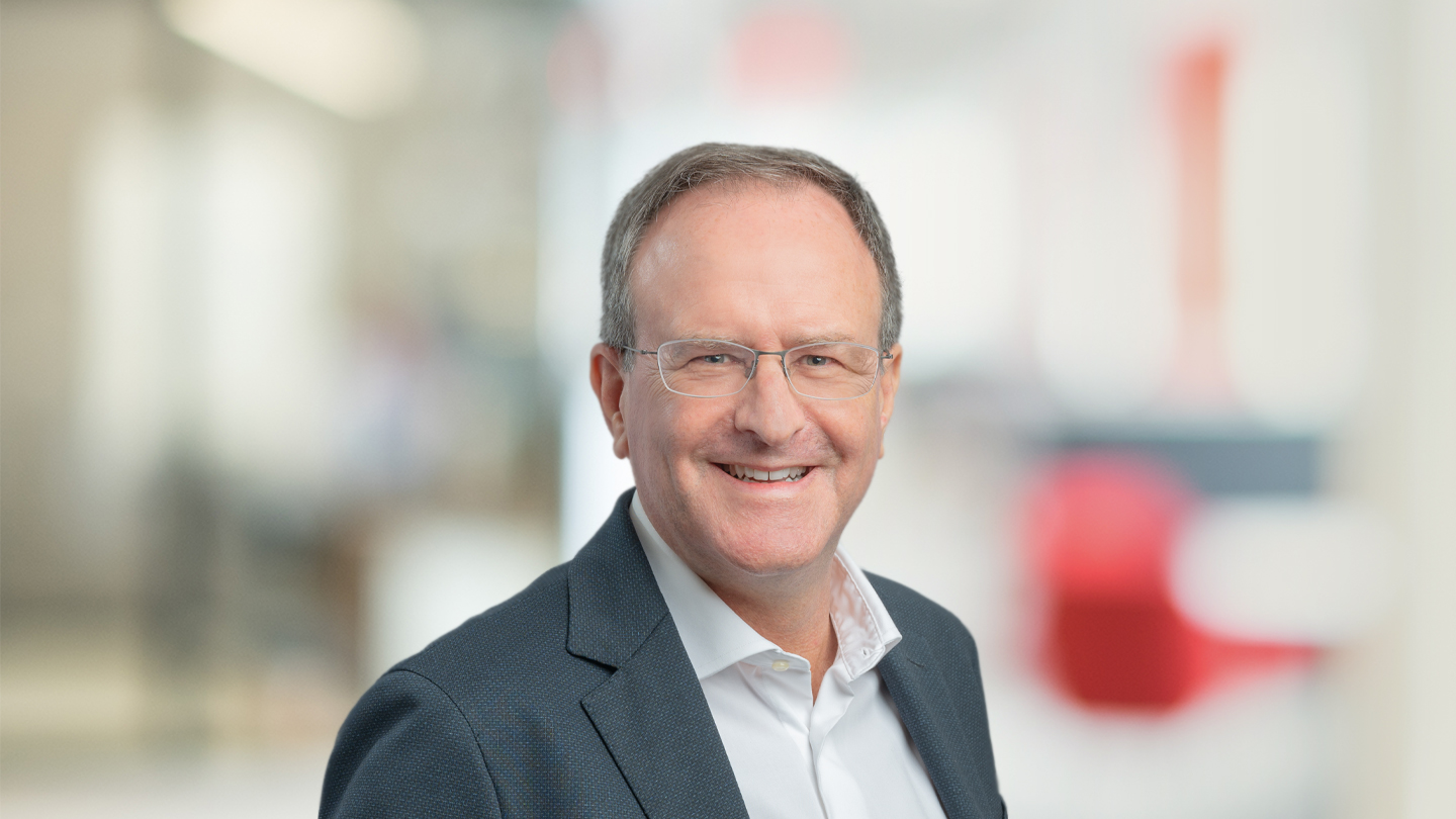 Headshot of Mike Booker