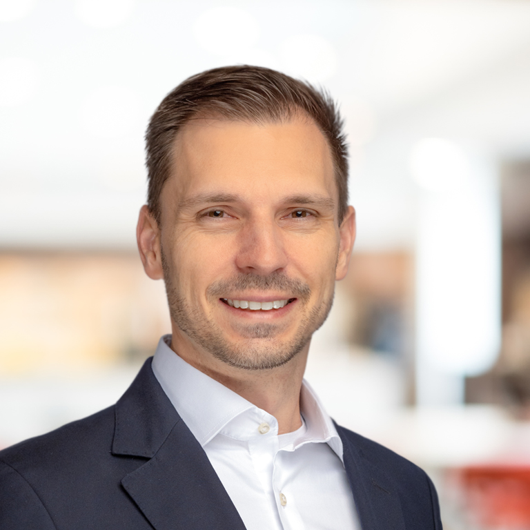 Headshot of Patrick Steuer