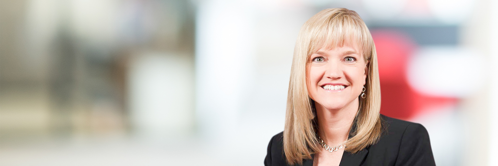 Headshot of Laura Miles