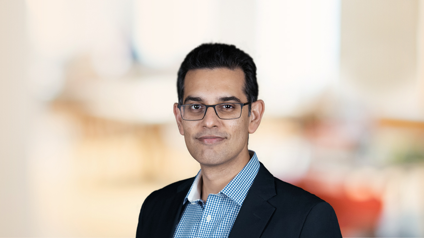 Headshot of Nadir Akram