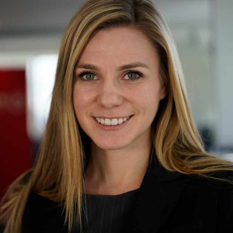 Headshot of Sarah Hefty