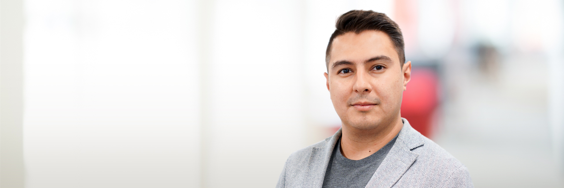 Headshot of Diego Verastegui