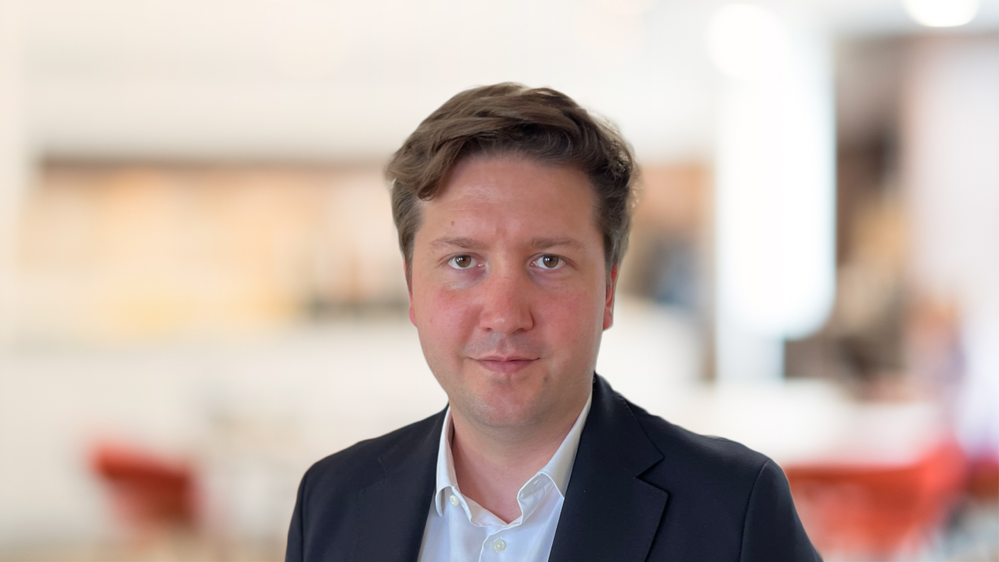 Headshot of Simon Breysse