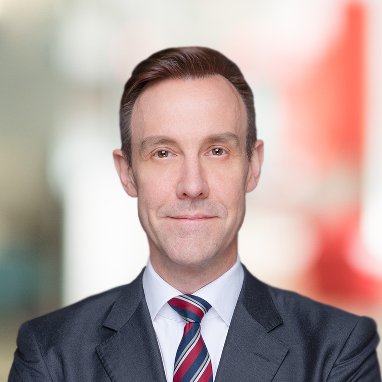 Headshot of Thomas Luedi