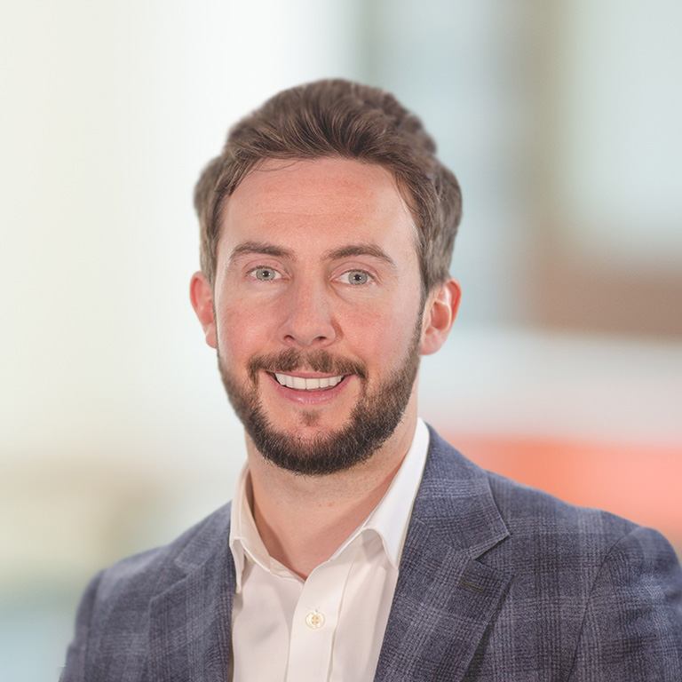 Headshot of Thomas McKenna