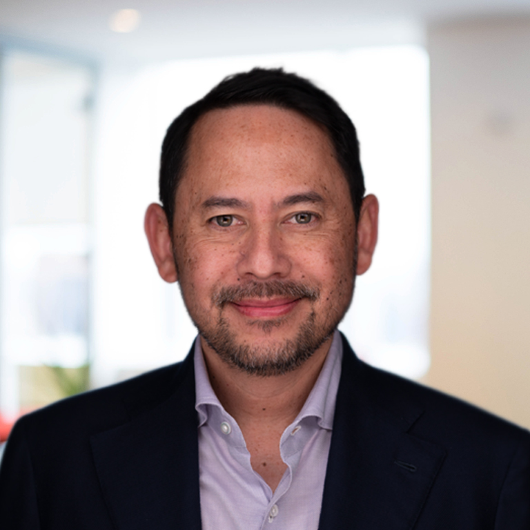 Headshot of Randy Huey