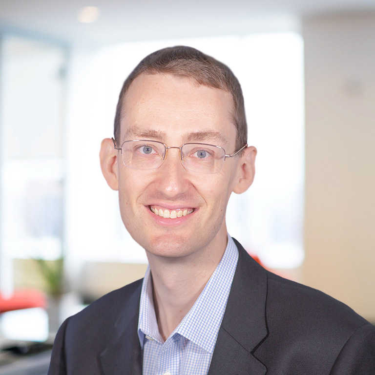 Headshot of Sumner Makin