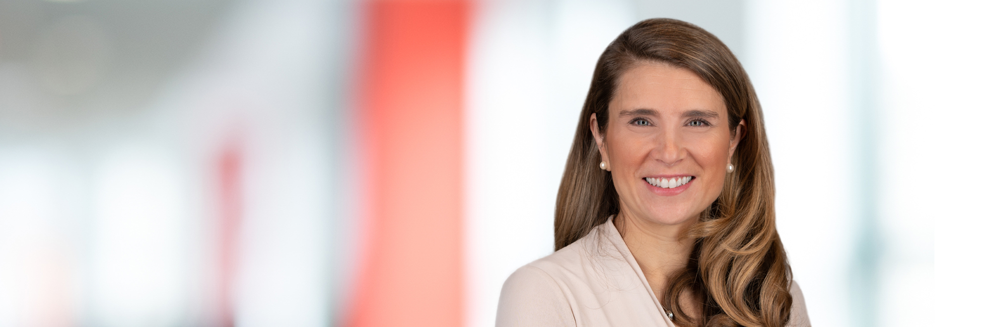 Headshot of Jen Holland