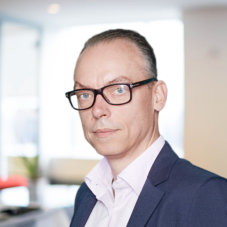 Headshot of Thomas Arentsen