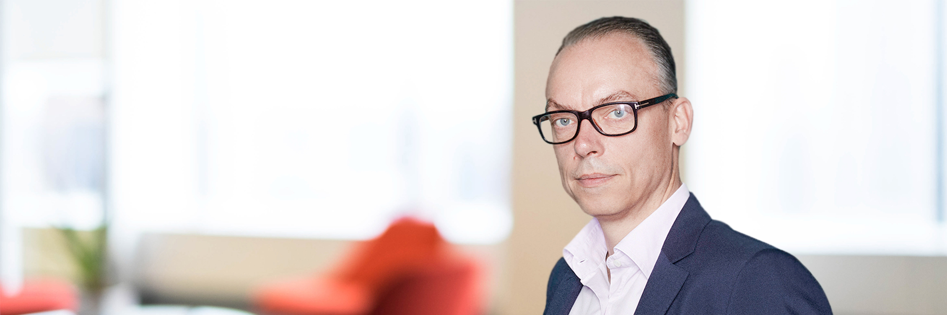 Headshot of Thomas Arentsen