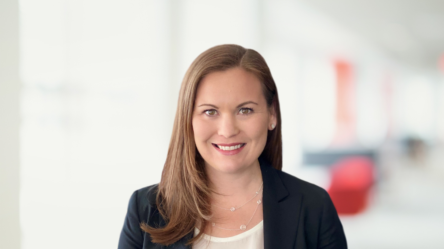 Genelle Kahan Management Consultant Bain & Company