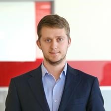 Headshot of Tom Van der Voorde