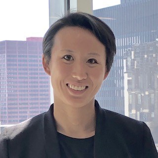 Headshot of Krystle Jiang