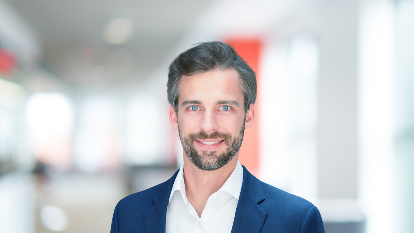 Headshot of Hendrik Lamché