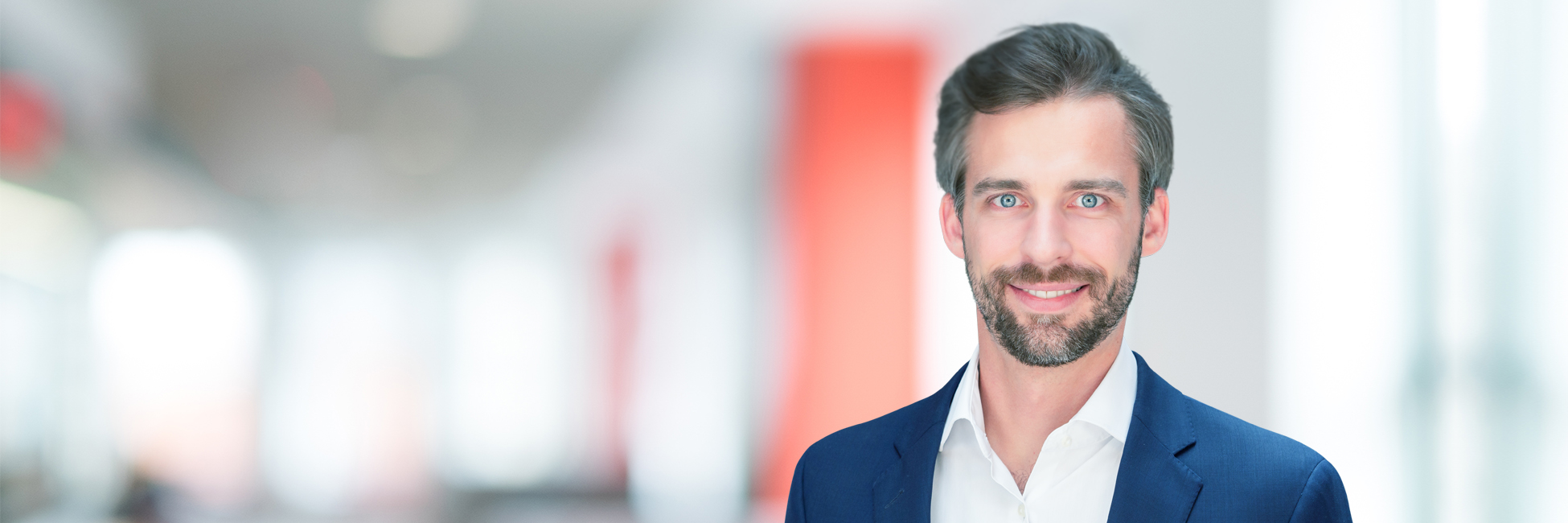 Headshot of Hendrik Lamché
