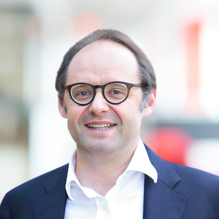 Headshot of Omar Collavizza